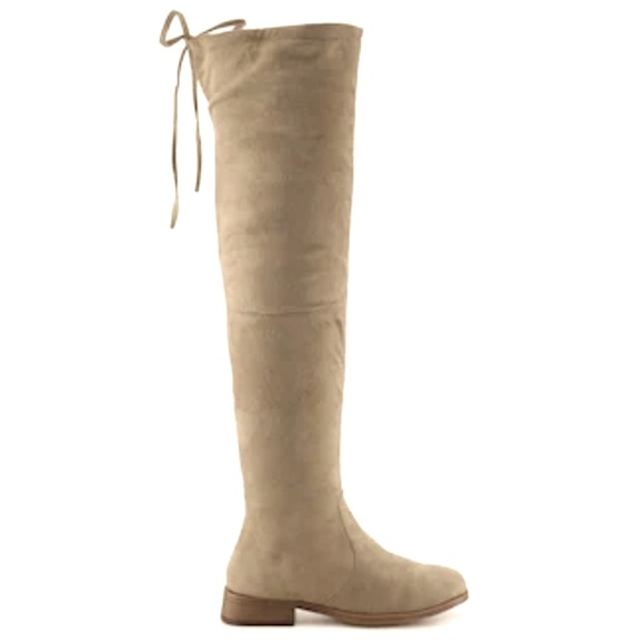 NWOT- JOURNEE COLLECTION MOUNT MEDIUM CALF OVER THE KNEE BOOT - SIZE 6.5 NEW - Picture 3 of 9